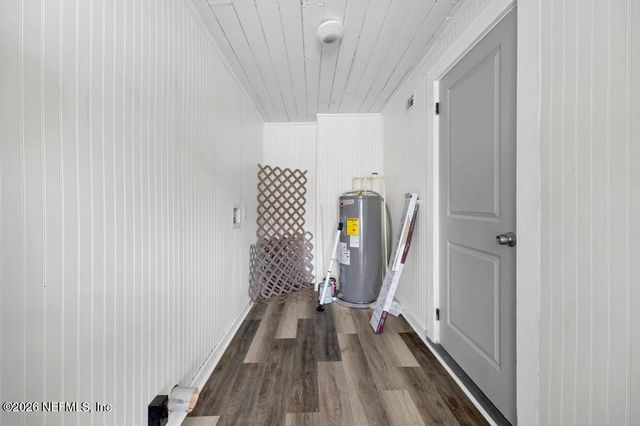 2550 SUMMIT Street, Jacksonville, FL 32204