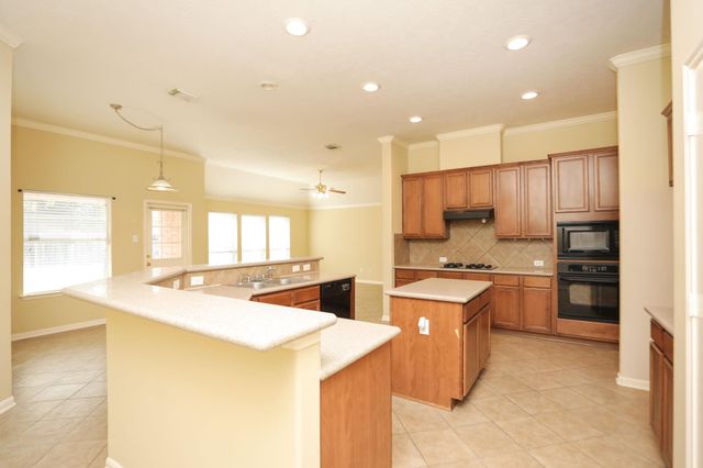 12907 Blackbrook Lane Lane, Houston, TX 77041