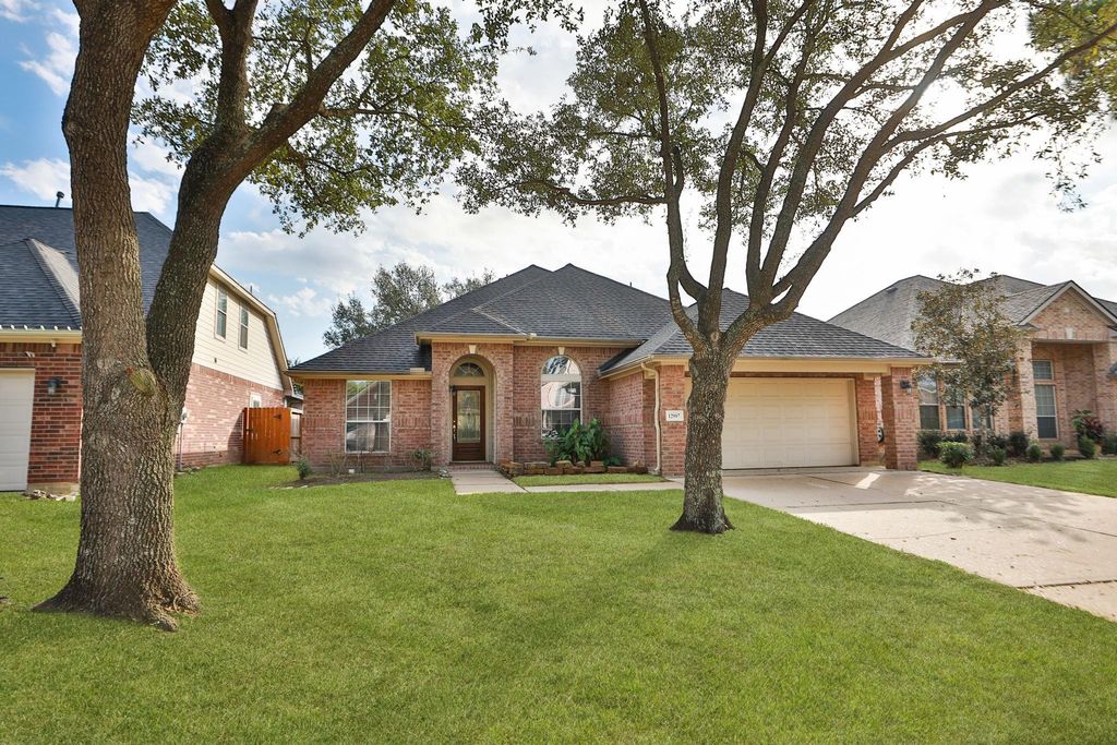 12907 Blackbrook Lane Lane, Houston, TX 77041