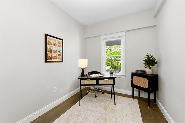21 Whitney Ave 1L, Beverly, MA 01905