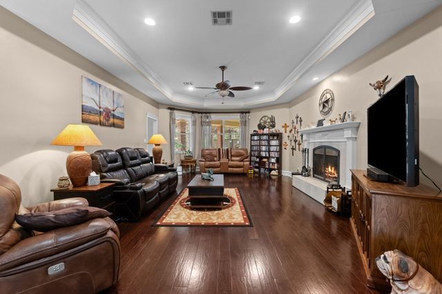 1702 Country Creek Court, Magnolia, TX 77354