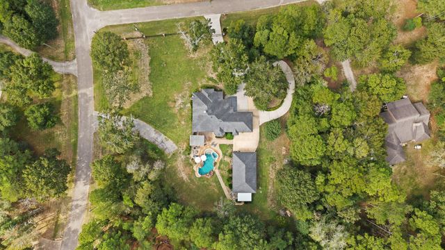 1702 Country Creek Court, Magnolia, TX 77354