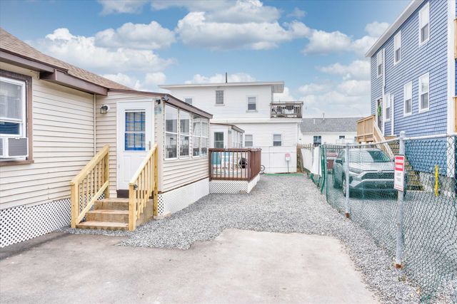 15 Riverview Terrace, Hampton, NH 03842