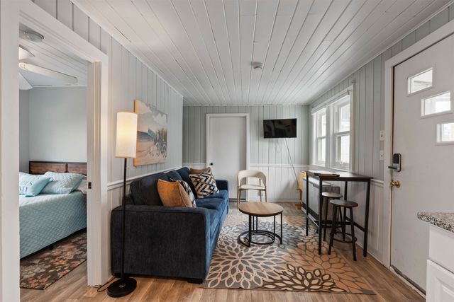 15 Riverview Terrace, Hampton, NH 03842