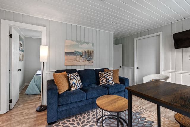 15 Riverview Terrace, Hampton, NH 03842