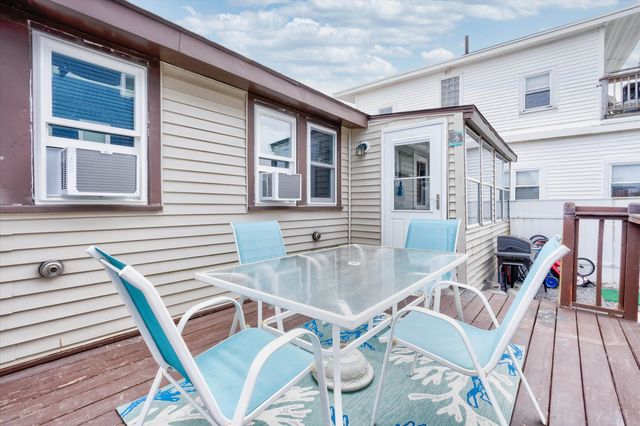 15 Riverview Terrace, Hampton, NH 03842