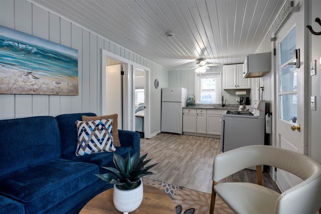 15 Riverview Terrace, Hampton, NH 03842