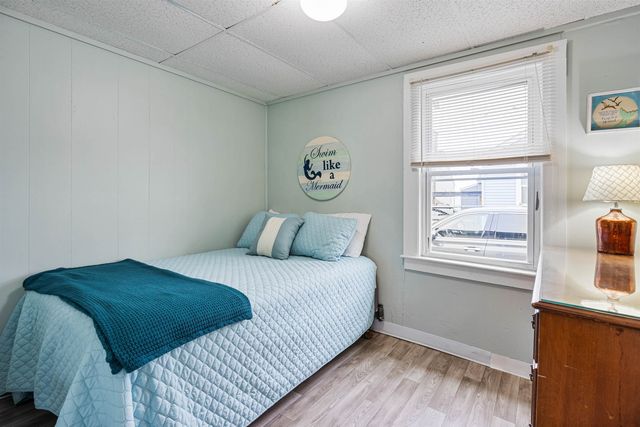 15 Riverview Terrace, Hampton, NH 03842