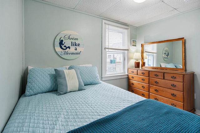 15 Riverview Terrace, Hampton, NH 03842