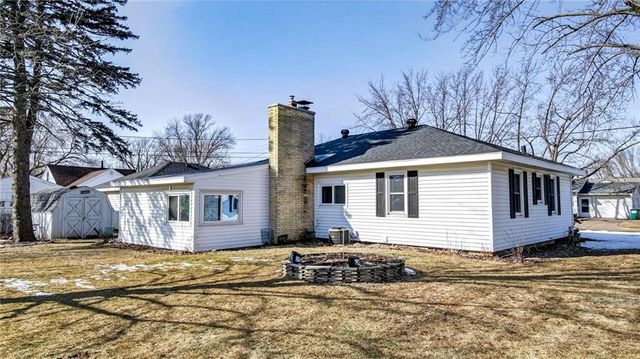 3403 Valmont Avenue, Altoona, WI 54720