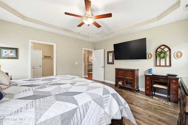 699 E Chatman Drive NW, Calabash, NC 28467