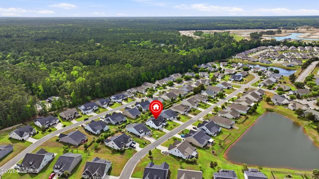 699 E Chatman Drive NW, Calabash, NC 28467