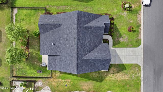 699 E Chatman Drive NW, Calabash, NC 28467