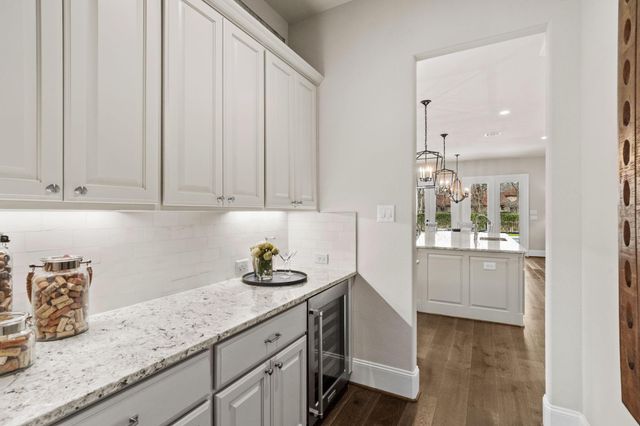 9503 Plaza Point Drive, Missouri City, TX 77459