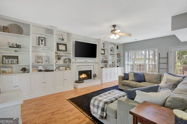 135 Valley Brook Drive, Newnan, GA 30265