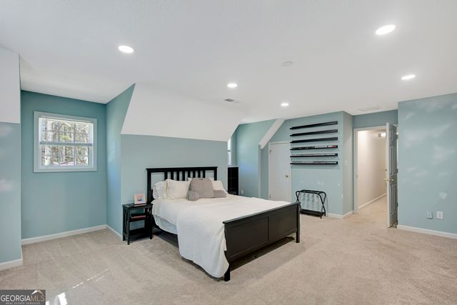 135 Valley Brook Drive, Newnan, GA 30265