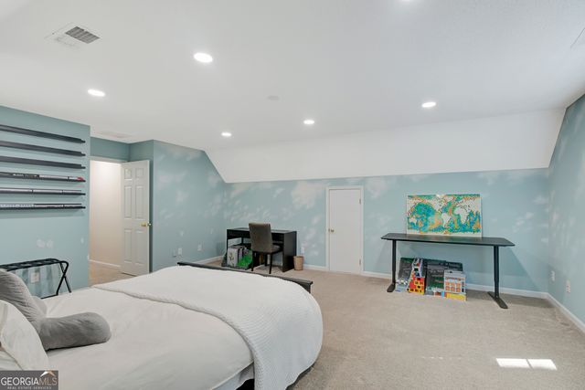 135 Valley Brook Drive, Newnan, GA 30265