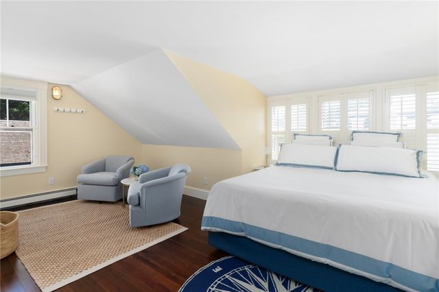 21 Division Street, Newport, RI 02840