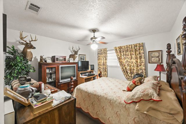 20135 Fox Grove Lane, Humble, TX 77338