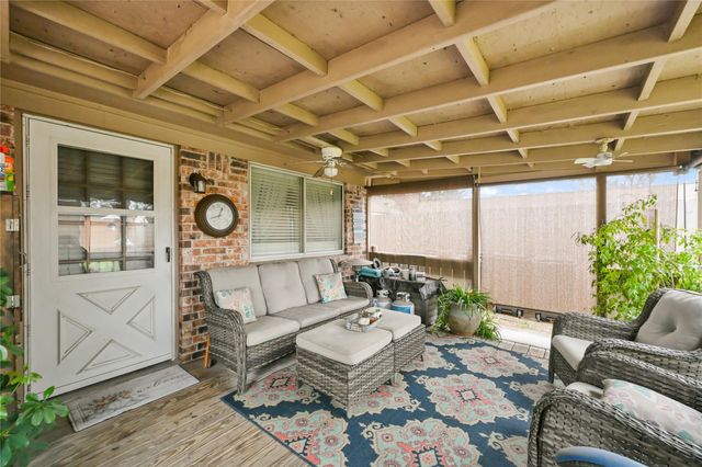 20135 Fox Grove Lane, Humble, TX 77338