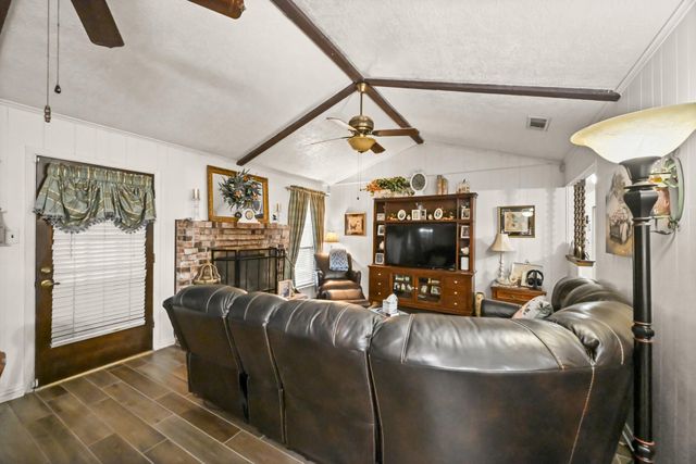 20135 Fox Grove Lane, Humble, TX 77338