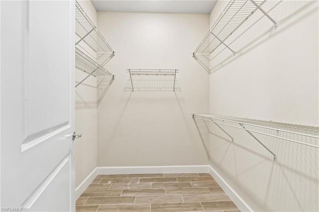 2244 Yellowfin CIR, Naples, FL 34114