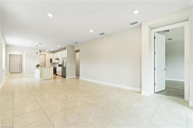 2244 Yellowfin CIR, Naples, FL 34114