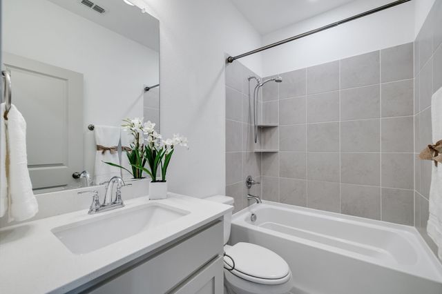 6525 Northern Dancer Drive, North Richland Hills, TX 76180