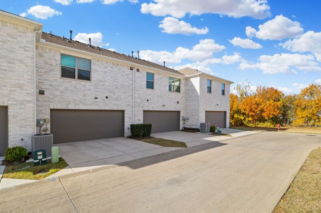 6525 Northern Dancer Drive, North Richland Hills, TX 76180