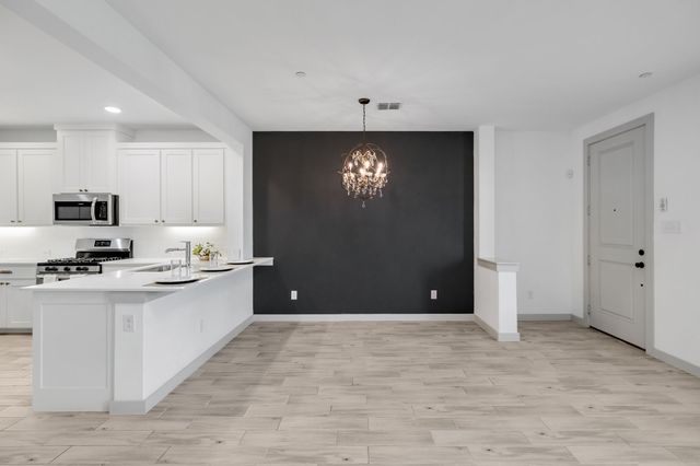 6525 Northern Dancer Drive, North Richland Hills, TX 76180