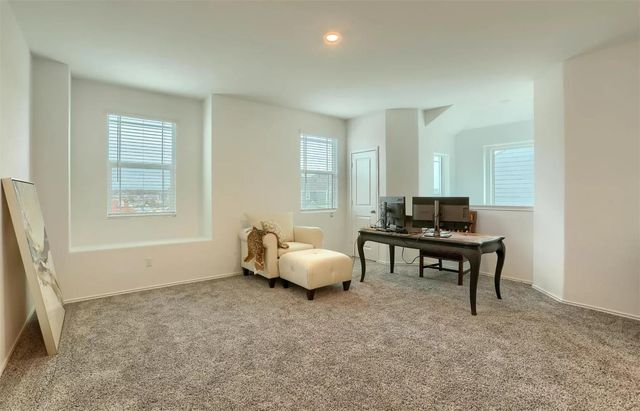 198 George Neggan LN, Bastrop, TX 78602