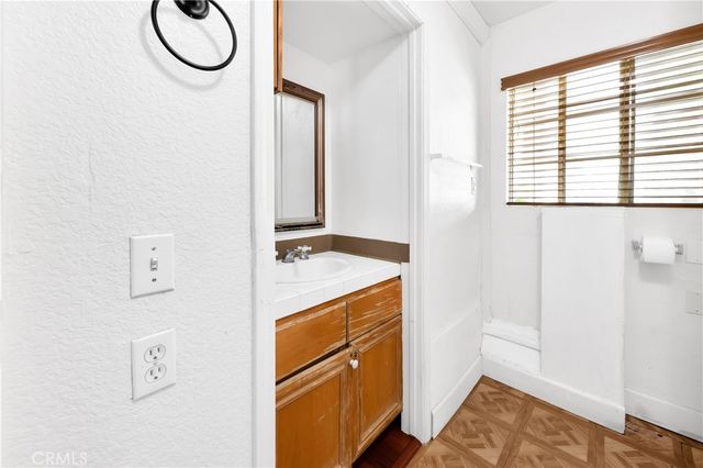 31350 Contour, Nuevo, CA 92567