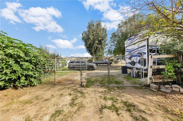 31350 Contour, Nuevo, CA 92567