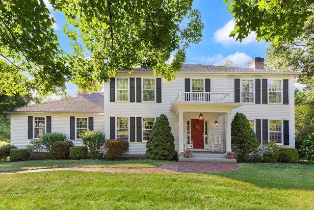 28 Thompson Dr, Sudbury, MA 01776
