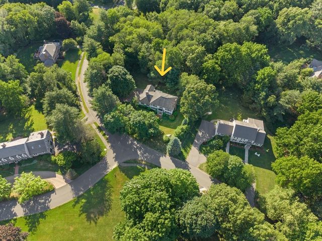 28 Thompson Dr, Sudbury, MA 01776