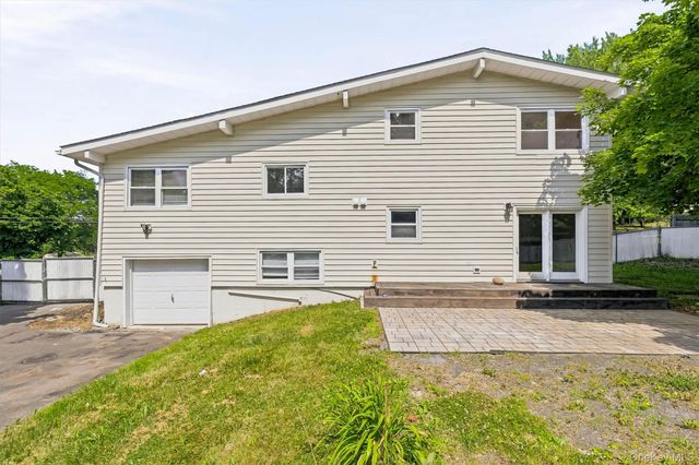 7 Elmwood Drive, Goshen, NY 10924