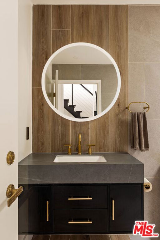 Image 14 of property listing at 812 Fremont Avenue 302, South Pasadena, CA 91030