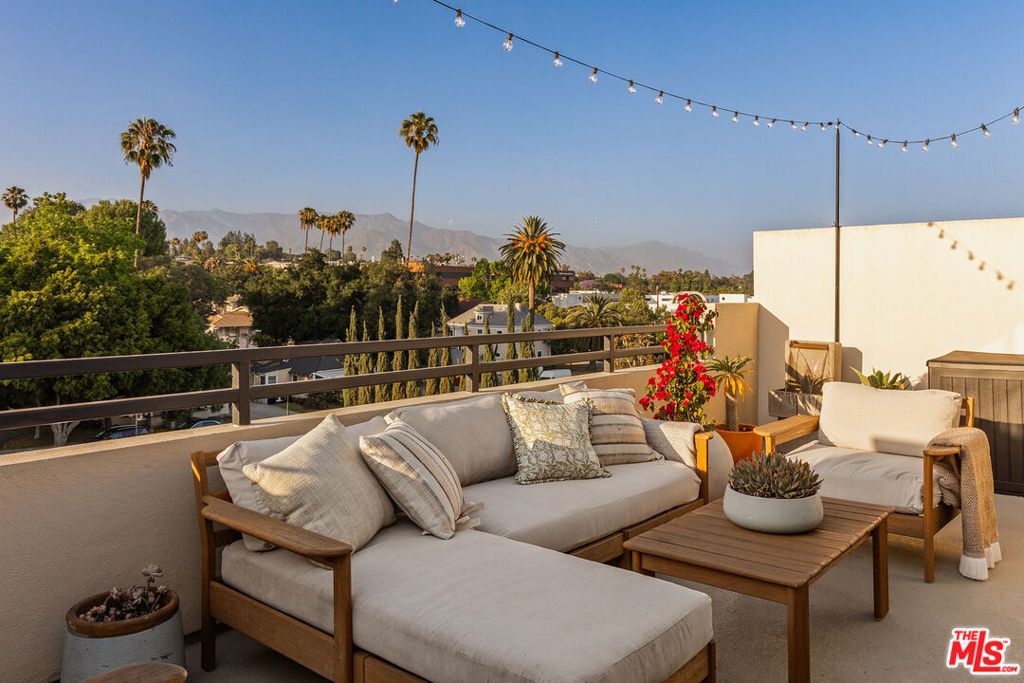 Image 25 of property listing at 812 Fremont Avenue 302, South Pasadena, CA 91030