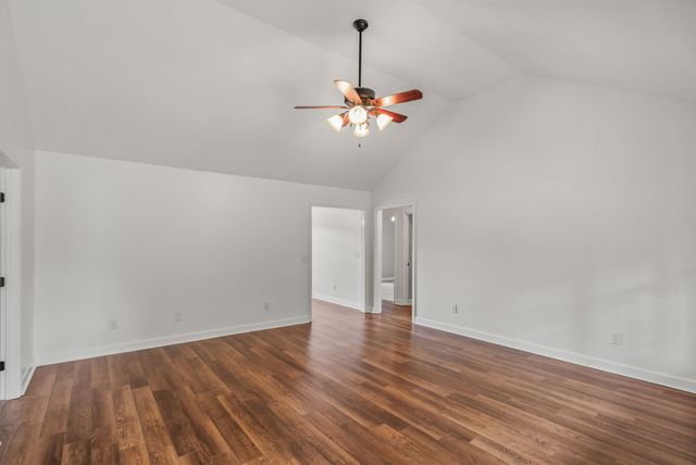 574 Keytown Rd, Portland, TN 37148