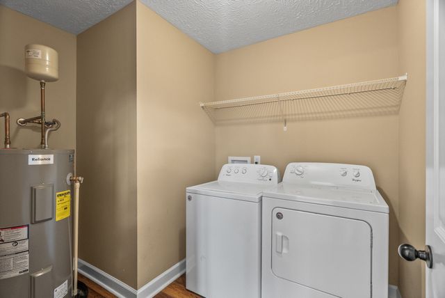 574 Keytown Rd, Portland, TN 37148