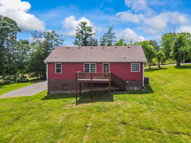 574 Keytown Rd, Portland, TN 37148