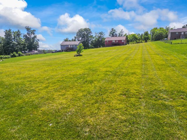574 Keytown Rd, Portland, TN 37148