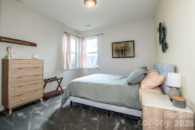 2416 Chinkapin Court, Gastonia, NC 28054