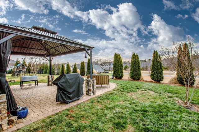 2416 Chinkapin Court, Gastonia, NC 28054