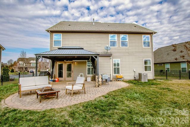 2416 Chinkapin Court, Gastonia, NC 28054