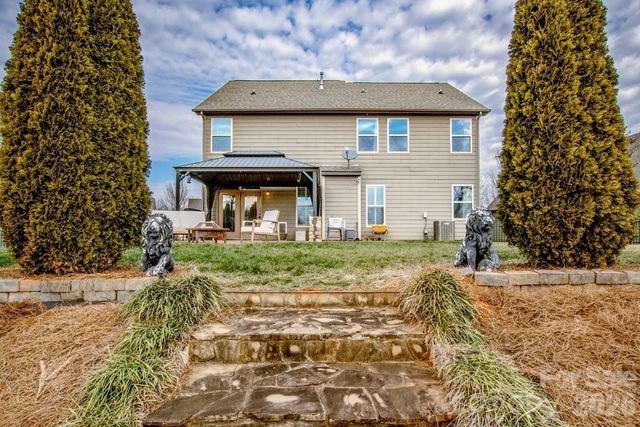 2416 Chinkapin Court, Gastonia, NC 28054