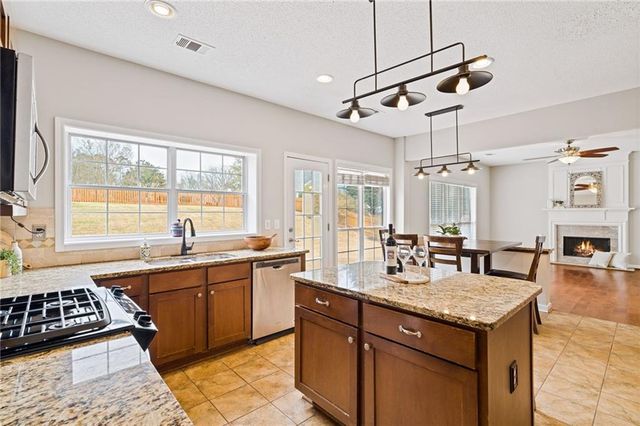 3465 Lakeheath Drive, Cumming, GA 30041