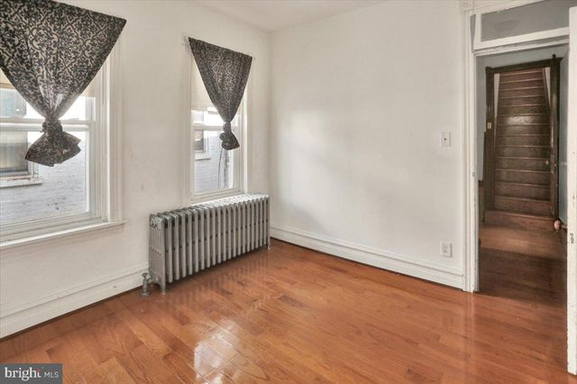 425 CHESTNUT ST, Reading, PA 19602