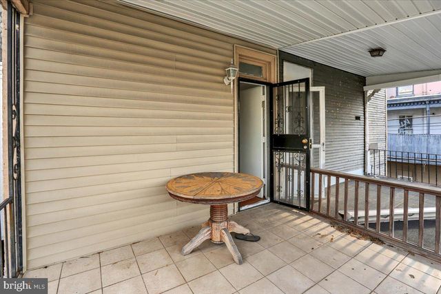 425 CHESTNUT ST, Reading, PA 19602
