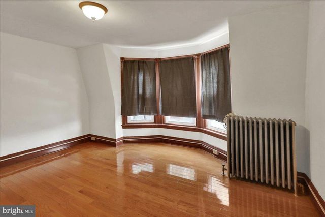 425 CHESTNUT ST, Reading, PA 19602
